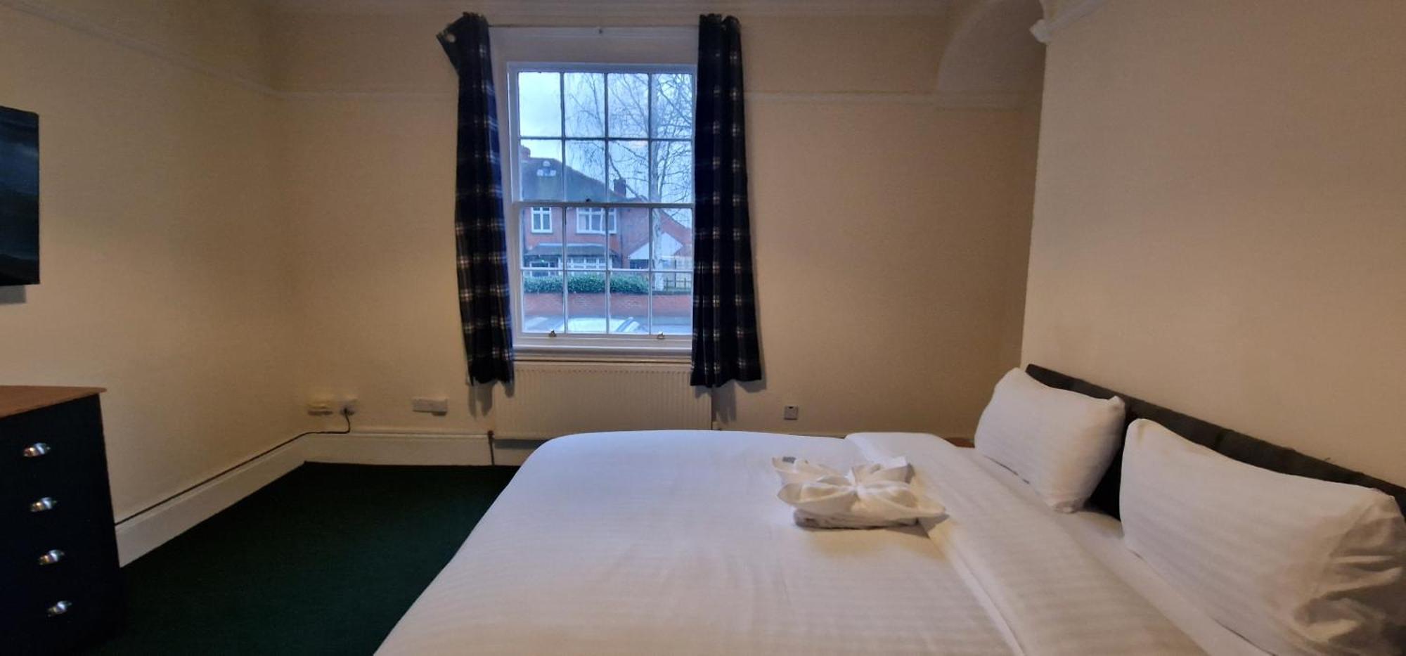 Self Check In Rooms Central Wakefield Exterior foto